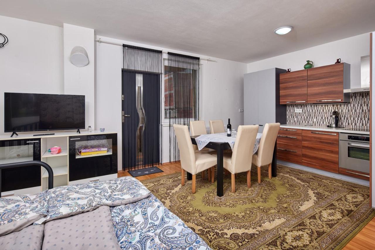 Cutie Apartment ブラチスラヴァ エクステリア 写真